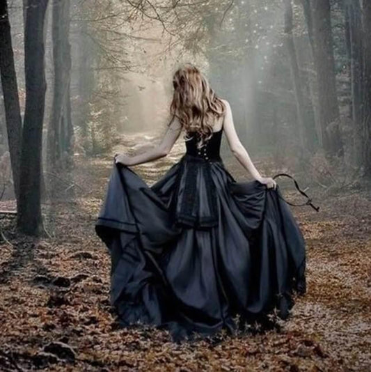 Mädchen im schwarzen Ballkleid - Diamond Painting