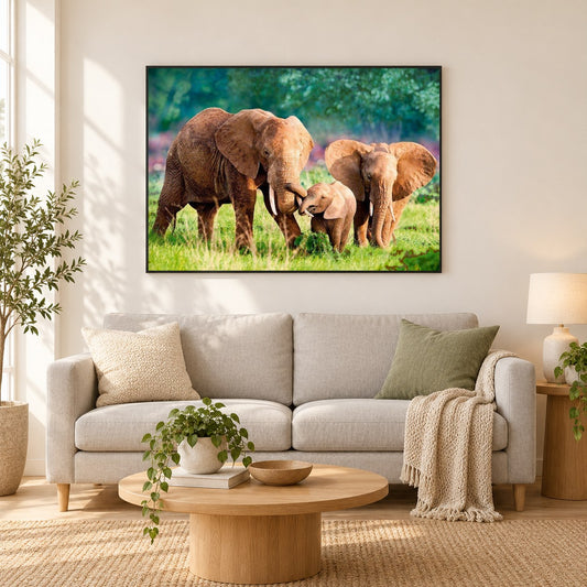 Glückliche Elefanten als gerahmtes Diamond Painting im Wohnzimmer