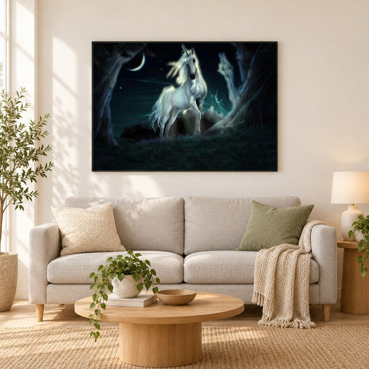 Nachthimmel & atemberaubendes Einhorn als gerahmtes Diamond Painting im Wohnzimmer