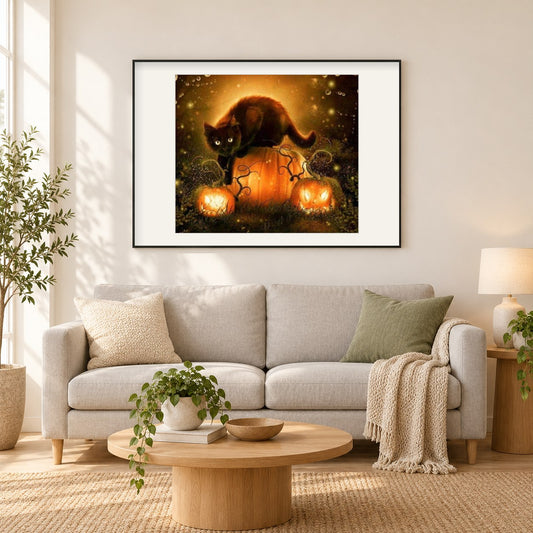 Schwarze Katze & Halloween Kürbisse als gerahmtes Diamond Painting im Wohnzimmer