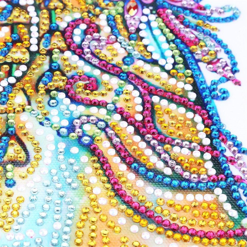 Anständig dekoriertes Pferd - Spezial Diamond Painting - Diamond Painting