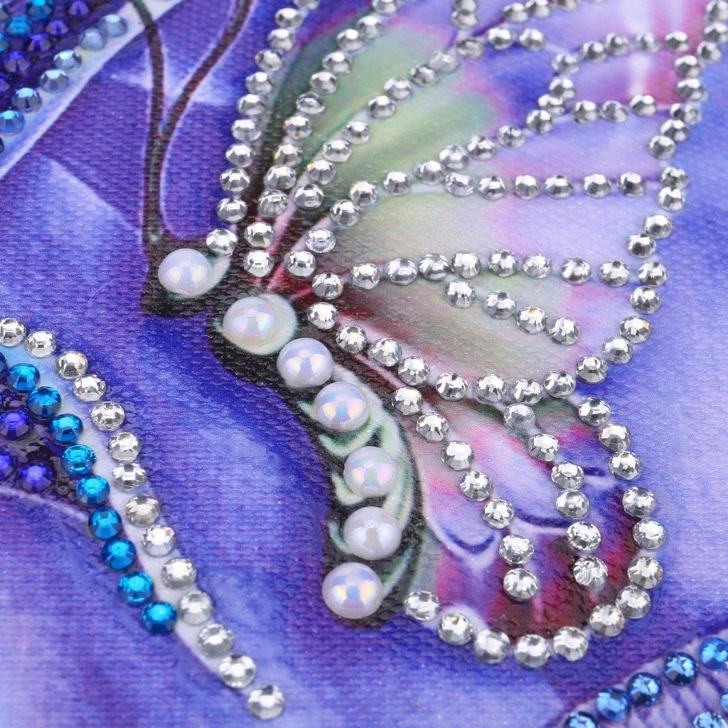 Schmetterling Blaue Blume - Spezial Diamond Painting - Diamond Painting