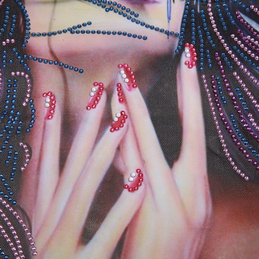 Schönheit mit Schmetterling - Spezial Diamond Painting - Diamond Painting